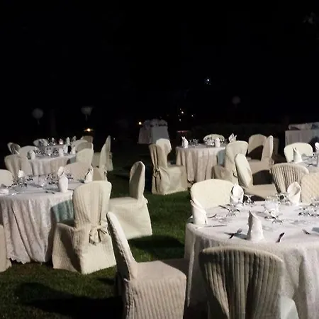 Tenuta Dell'aquila Couette-café